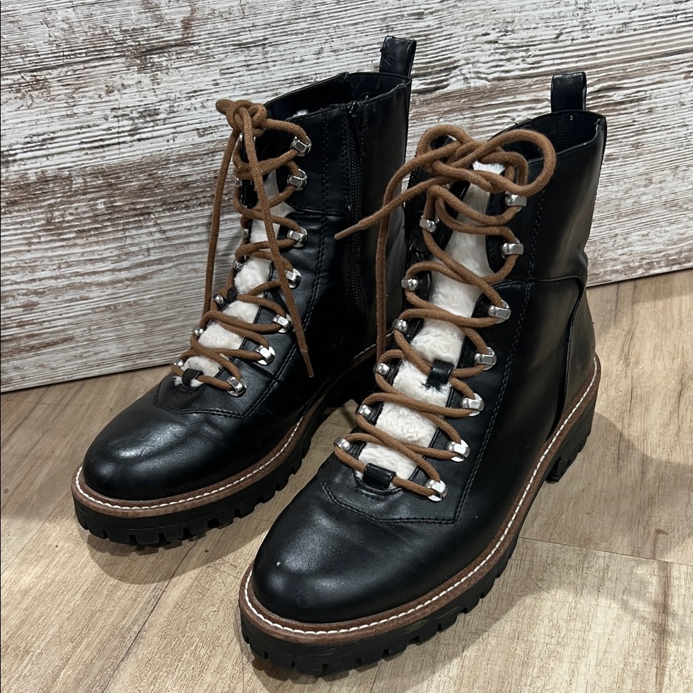 A new day women’s boots size 9
